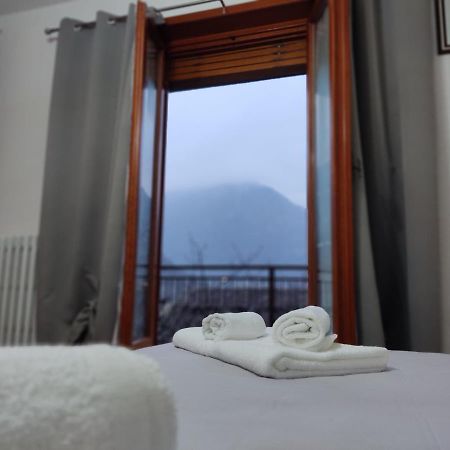Casa Vacanza Il Corbetto Di Michela & Matteo Locana Ngoại thất bức ảnh
