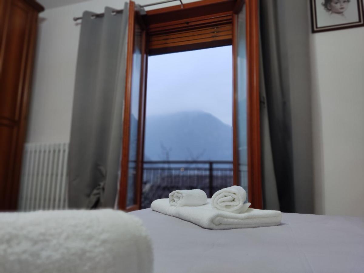 Casa Vacanza Il Corbetto Di Michela & Matteo Locana Ngoại thất bức ảnh